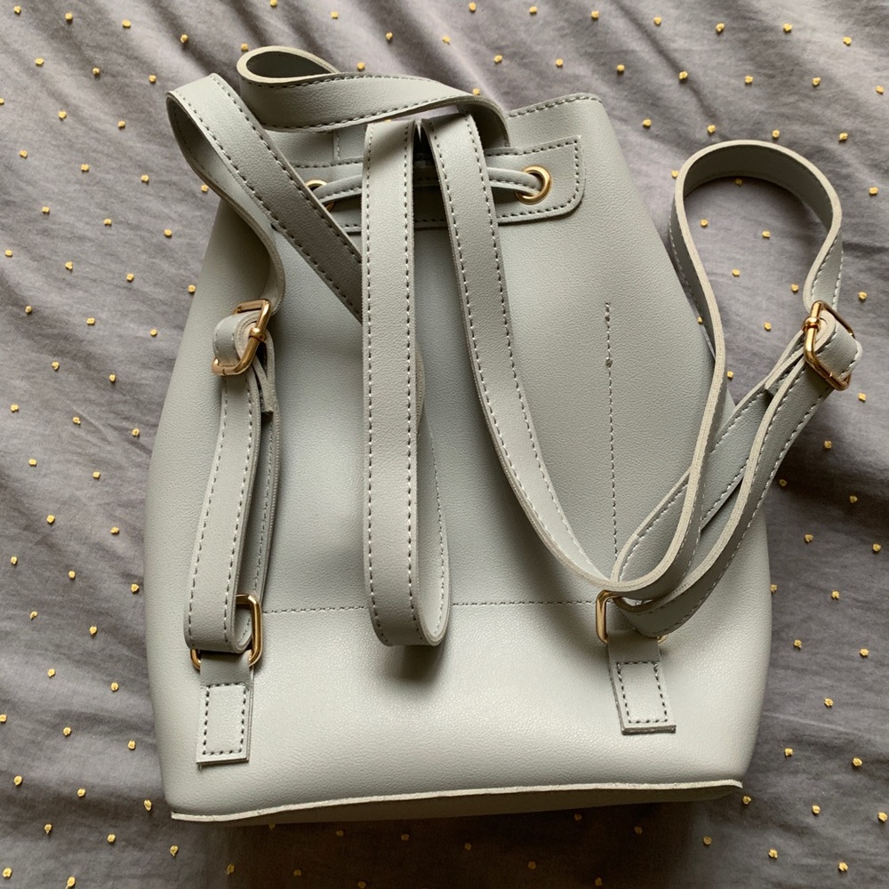 Small Miniso Backpack - Picture 2 of 2
